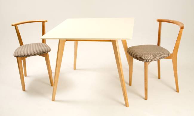 Стол Arki М 100 натур/слоновая кость со стульями Франк ПМ натур/гусиная лапка