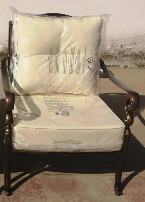 Кресло из литого алюминия Venice