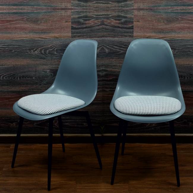 Стул Туссе пластик+подушка