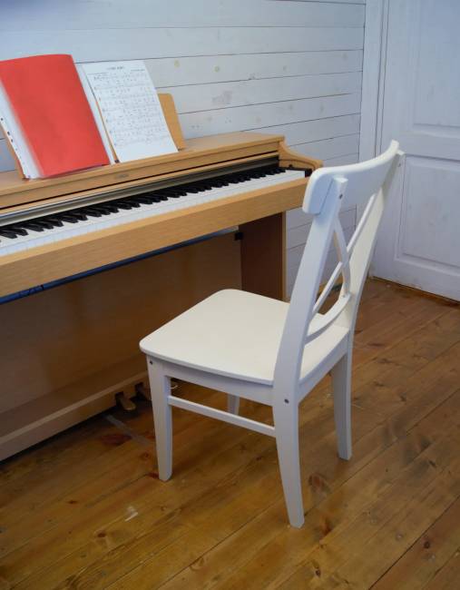 Стул Ингольф Ж, Слоновая кость