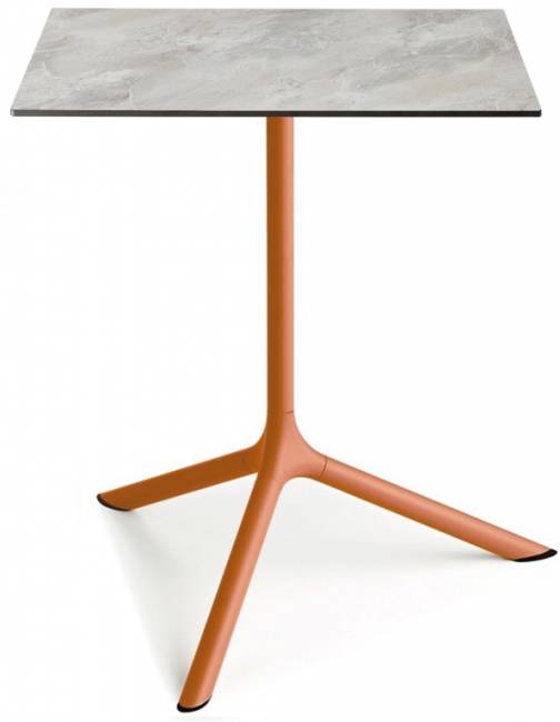 Стол ламинированный обеденный Tripe Maxi терракотовый, каменный 700х700х740 мм Стол ламинированный обеденный Tripe Maxi терракотовый, каменный 700х700х740 мм