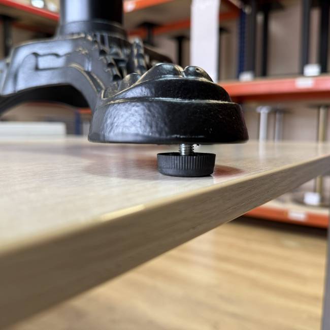 Подстолье 4065