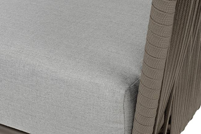 "Багамы" кресло плетеное из роупа, каркас алюминий бежево-серый (RAL7006) муар, роуп серо-коричневый 23мм, ткань светло-серая "Багамы" кресло плетеное из роупа, каркас алюминий бежево-серый (RAL7006) муар, роуп серо-коричневый 23мм, ткань светло-серая