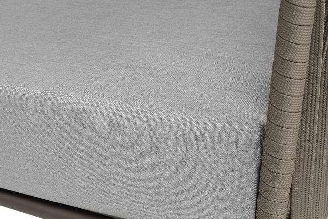 "Багамы" диван 3-местный плетеный из роупа, каркас алюминий бежево-серый (RAL7006) муар, роуп серо-коричневый 23мм, ткань светло-серая "Багамы" диван 3-местный плетеный из роупа, каркас алюминий бежево-серый (RAL7006) муар, роуп серо-коричневый 23мм, ткань светло-серая