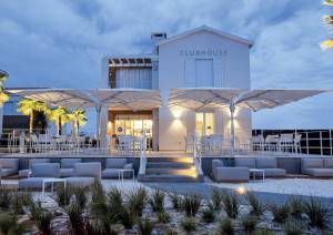 Зонт профессиональный четырехкупольный 6х6 м Galaxia Quattro Starwhite белый 6000х6000 мм