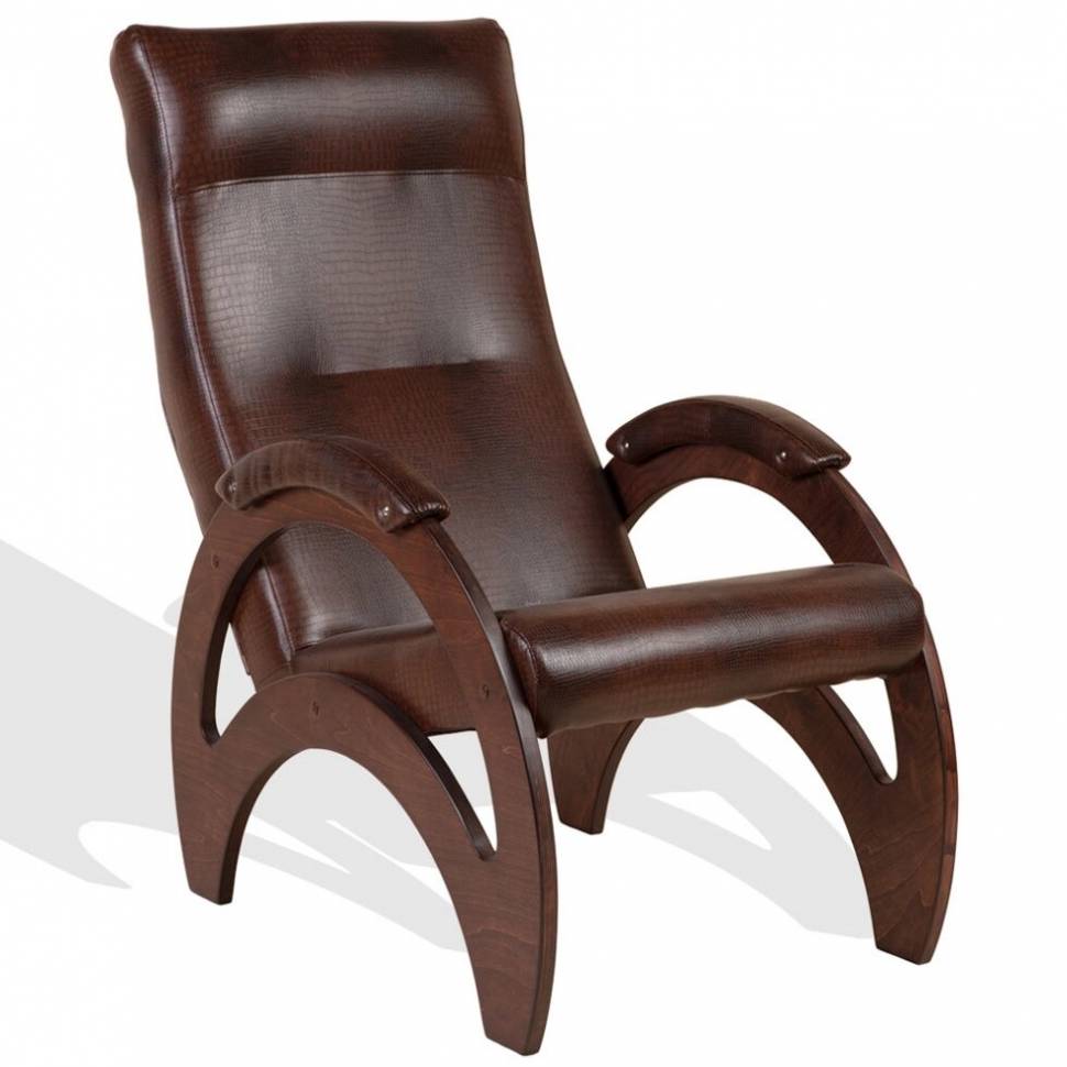 Кресло для отдыха с высокой спинкой и подлокотниками