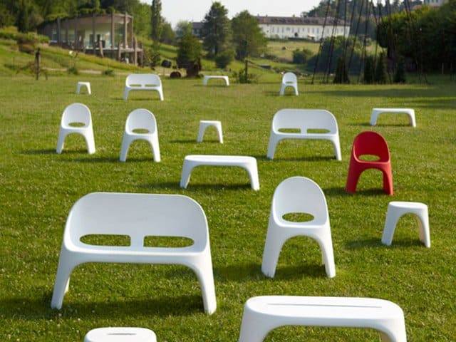 Скамья пластиковая Amelie Panchetta Standard 1080x600х430 мм