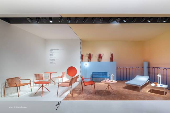 Диван металлический Tribeca синий 1200х655х700 мм Диван металлический Tribeca синий 1200х655х700 мм