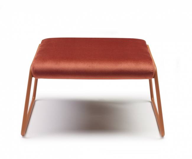 Пуф с обивкой Lisa Lounge Pouf терракотовый, красный 630х550х350 мм