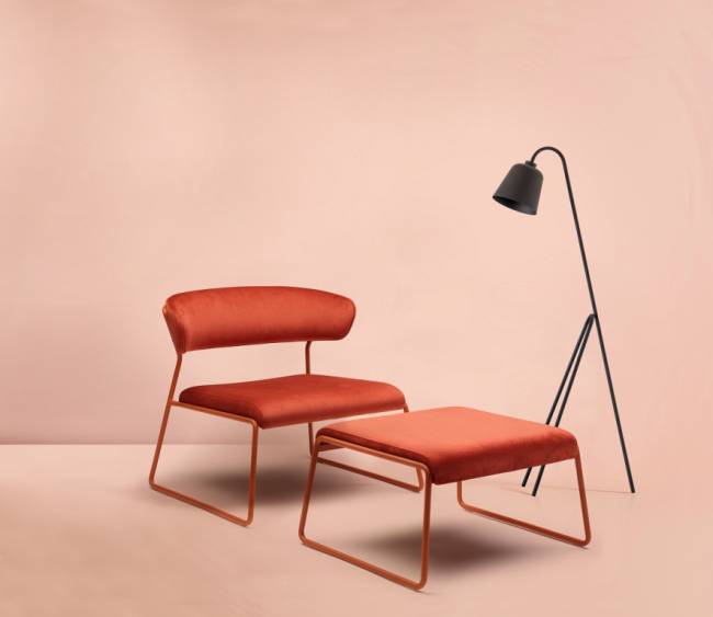 Пуф с обивкой Lisa Lounge Pouf терракотовый, красный 630х550х350 мм