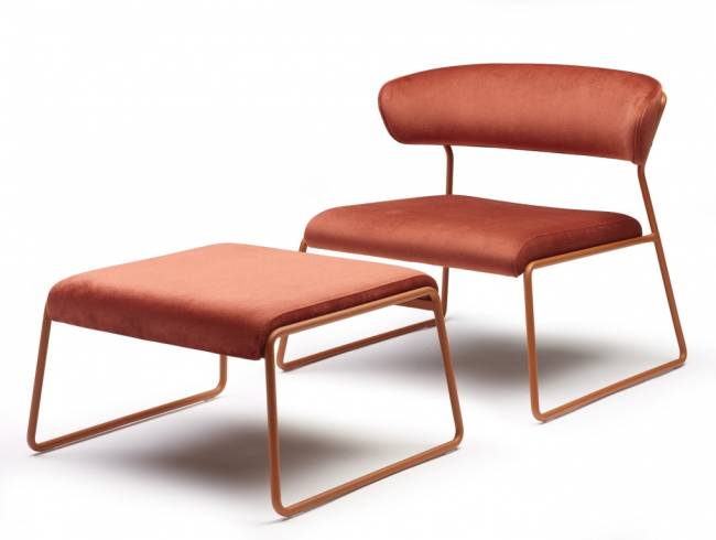 Пуф с обивкой Lisa Lounge Pouf терракотовый, красный 630х550х350 мм