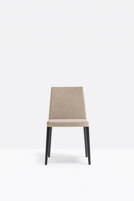 Стул деревянный мягкий Dress венге, бежевый 500х520х820 мм Стул деревянный мягкий Dress венге, бежевый 500х520х820 мм