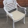 Белое кресло Gera из алюминия