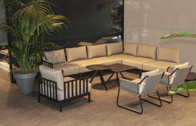 Столик ламинированный журнальный Tower Ø590х500 мм Столик ламинированный журнальный Tower Ø590х500 мм