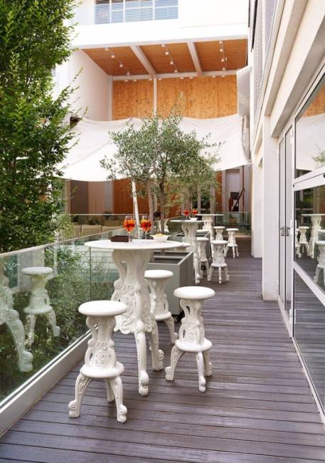 Стол из HPL пластика барный Master Of Love Standard Ø790х1100 мм