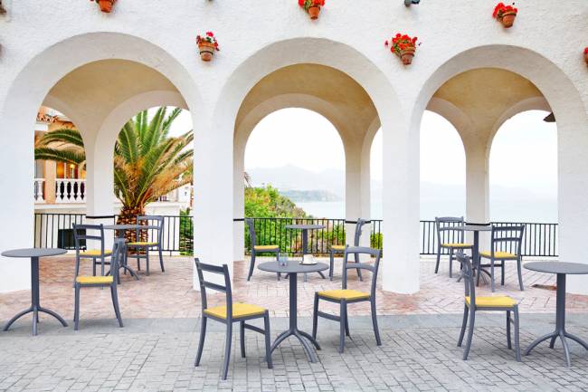 Стул пластиковый Tiffany-S темно-серый 450х510х850 мм