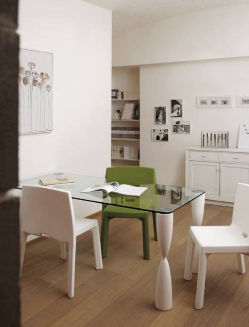 Стул пластиковый Q4 Standard зеленый 620х550х860 мм