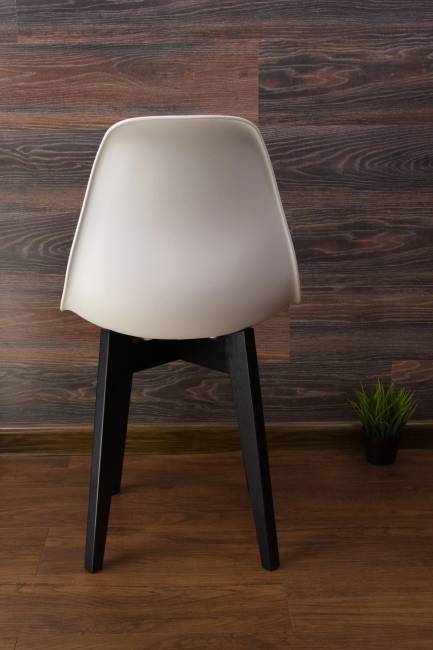 Стул Сашш чёрный /белый, бежевый Стул Сашш чёрный /белый, бежевый