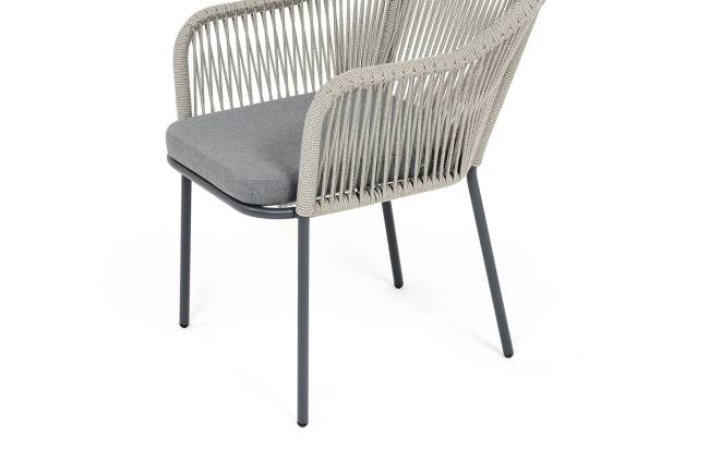 "Лион" стул плетеный из роупа, каркас из стали темно-серый (RAL7024) муар, роуп серый меланж круглый, ткань серая 017