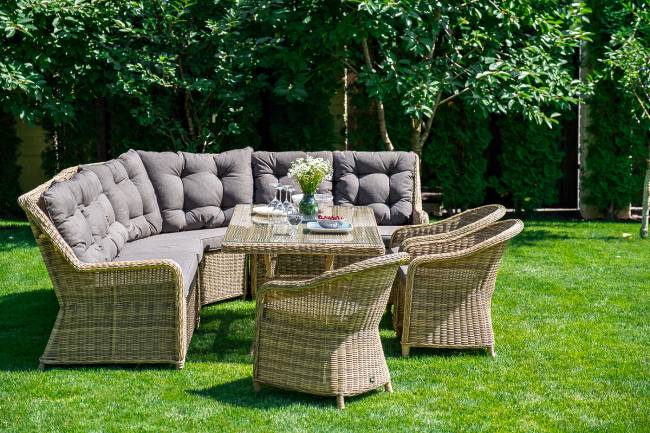 "Базелла" обеденная группа из искусственного ротанга, цвет соломенный "Базелла" обеденная группа из искусственного ротанга, цвет соломенный