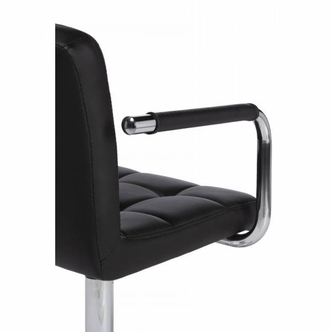 Компьютерный стул ARM черный