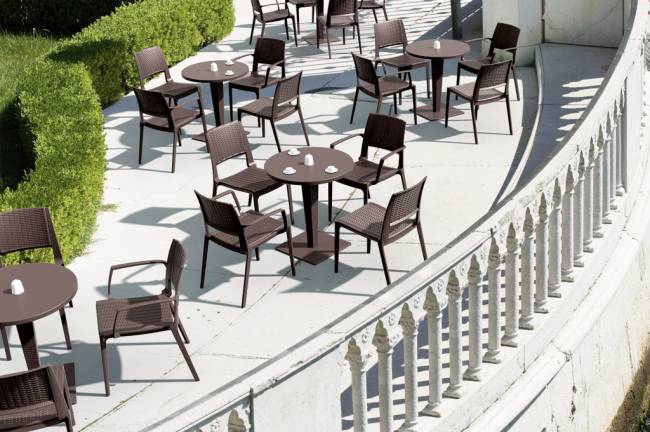 Стол пластиковый плетеный Riva коричневый Ø700х720 мм Стол пластиковый плетеный Riva коричневый Ø700х720 мм