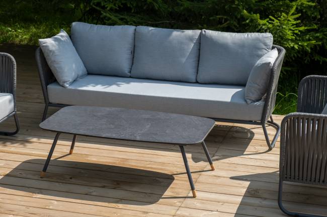 "Багамы" диван 3-местный плетеный из роупа, каркас алюминий темно-серый (RAL7024) муар, роуп серый 15мм, ткань светло-серая "Багамы" диван 3-местный плетеный из роупа, каркас алюминий темно-серый (RAL7024) муар, роуп серый 15мм, ткань светло-серая