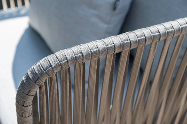 "Багамы" диван 3-местный плетеный из роупа, каркас алюминий темно-серый (RAL7024) муар, роуп серый 15мм, ткань светло-серая "Багамы" диван 3-местный плетеный из роупа, каркас алюминий темно-серый (RAL7024) муар, роуп серый 15мм, ткань светло-серая