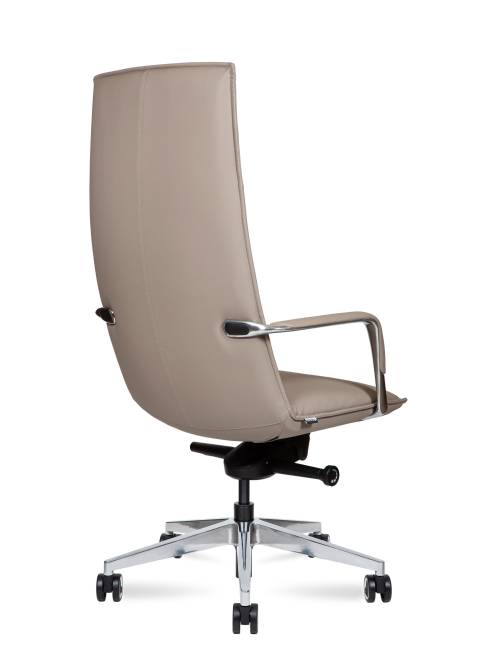 Кресло офисное / Паркер / Parker / латте экокожа / алюминиевая база Кресло офисное / Паркер / Parker / латте экокожа / алюминиевая база
