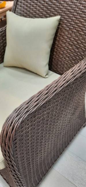 Кресло плетеное с подушками Barcelona светло-коричневый, бежевый 710х600х810 мм