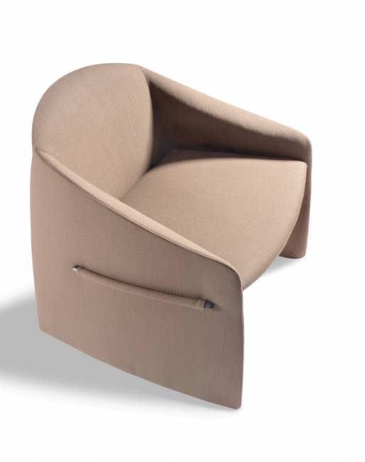 Кресло с обивкой Majorette Lounge 760х750х740 мм