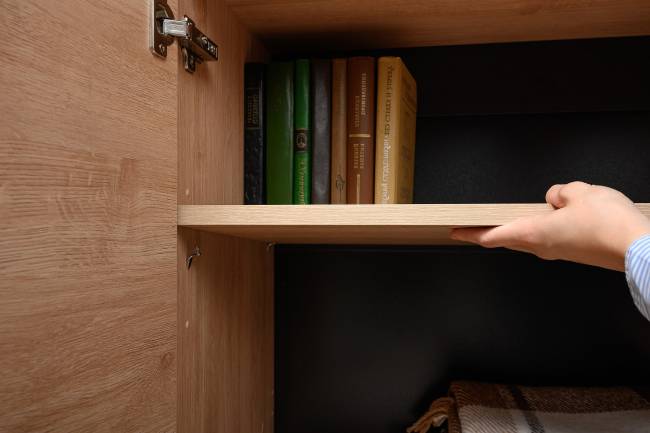 Место для работы и учёбы двоих людей Брюс из двух столов и двух комодов-тумб цвет чёрный/Battle rock Santiago/столешница МДФ ель карпатская