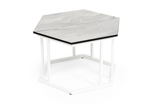 "Женева" интерьерный стол из HPL шестиугольный, D50, H35, цвет "мрамор пепел", каркас из стали белый муар