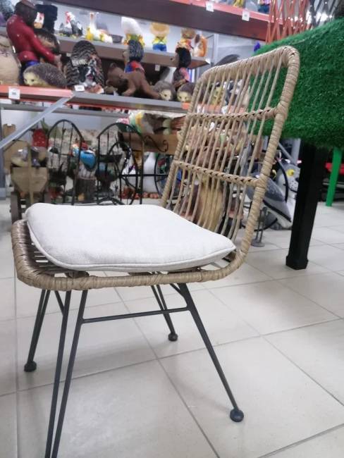 Обеденная группа CHARLOTTE M