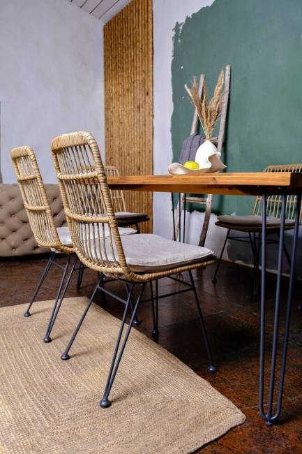 Обеденная группа CHARLOTTE M