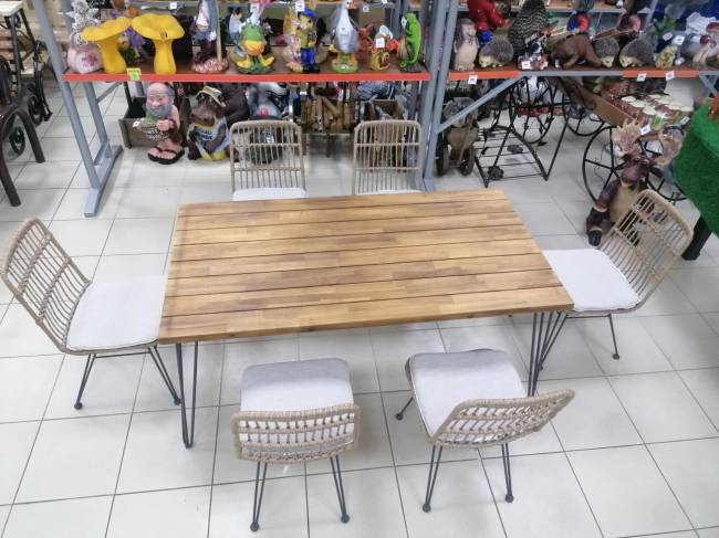 Обеденная группа CHARLOTTE M