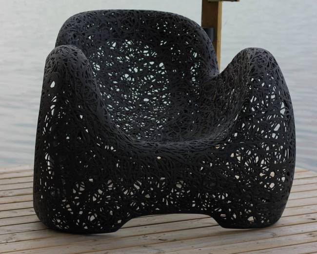 Базальтовое кресло "Portal", Черное