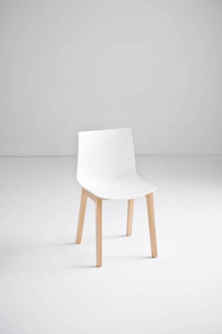 Стул пластиковый Kanvas BL 430х500х790 мм Стул пластиковый Kanvas BL 430х500х790 мм