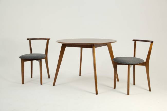 Стол Arki К 100 орех со стульями Франк ПМ орех/графит рогожка