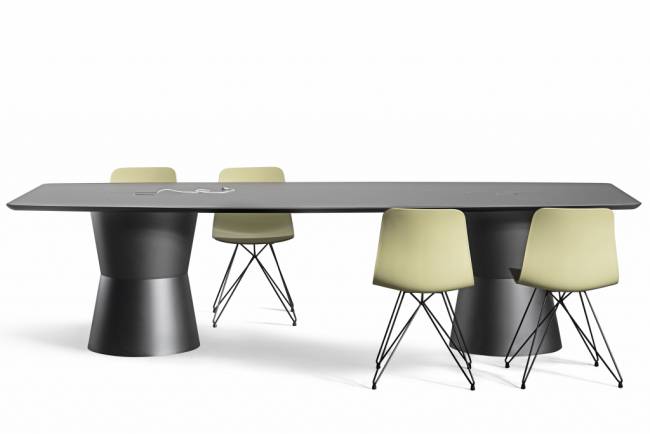 Стул пластиковый Unik TC черный, зеленый 450х450х800 мм