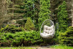 "Венеция" подвесное кресло-кокон из искусственного ротанга, цвет серый с бежевой подушкой