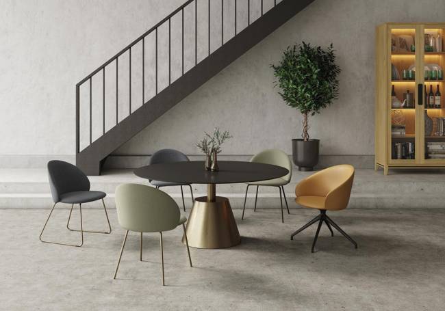 Стол ламинированный Roll Table Ø1590х750 мм