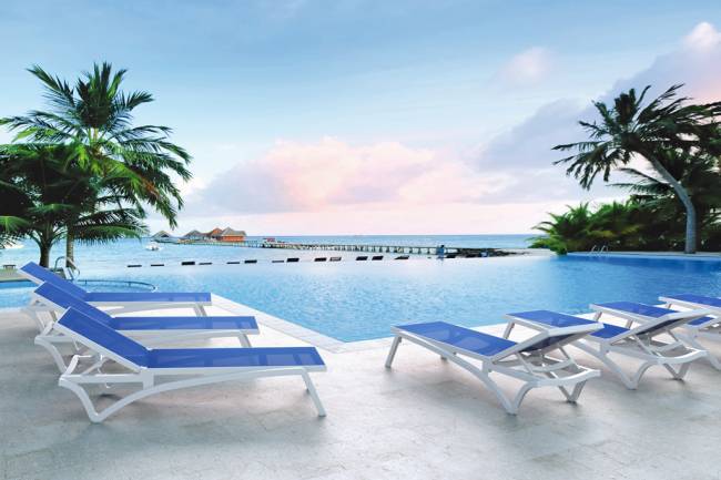 Шезлонг-лежак пластиковый Pacific белый, синий 1930х680х350 мм