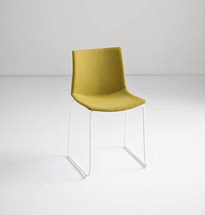 Стул на металлокаркасе с обивкой Kanvas S Front 500х500х790 мм Стул на металлокаркасе с обивкой Kanvas S Front 500х500х790 мм