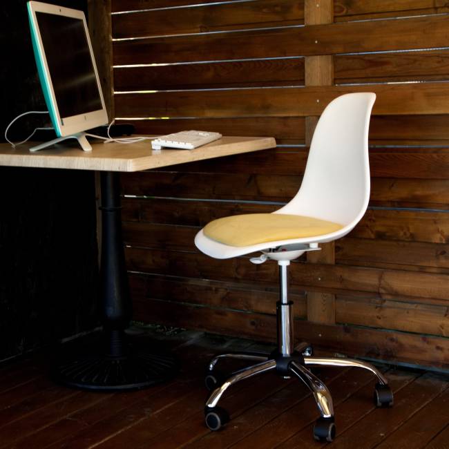 Кресло компьютерное Смузи Хром белый/горчичный