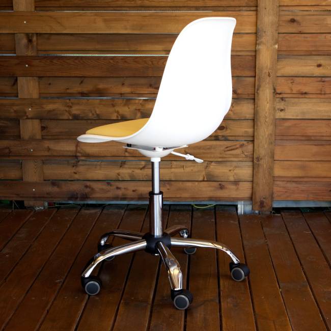 Кресло компьютерное Смузи Хром белый/горчичный