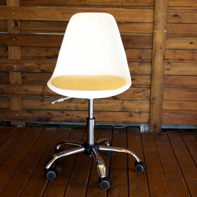 Кресло компьютерное Смузи Хром белый/горчичный