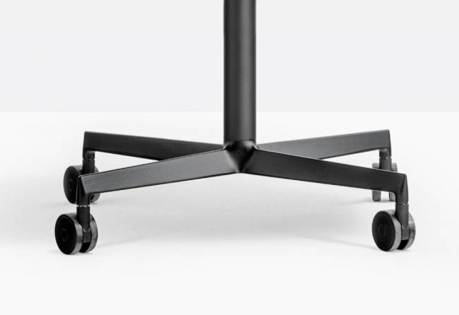 Стул офисный на колесах Tweet белый, черный 490х525х810 мм