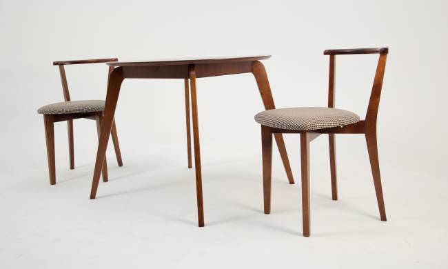 Стол Arki К 90 орех со стульями Франк ПМ орех/гусиная лапка