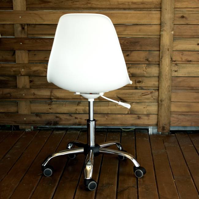 Кресло компьютерное Смузи Хром белый/бежевый